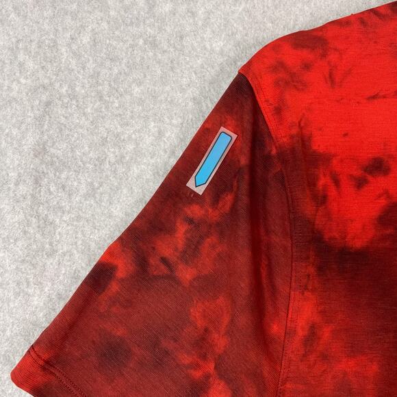 Lululemon Mens M Evolution Polo Shirt in Tidal Dye Grenadine Red Cassis - Picture 4 of 6